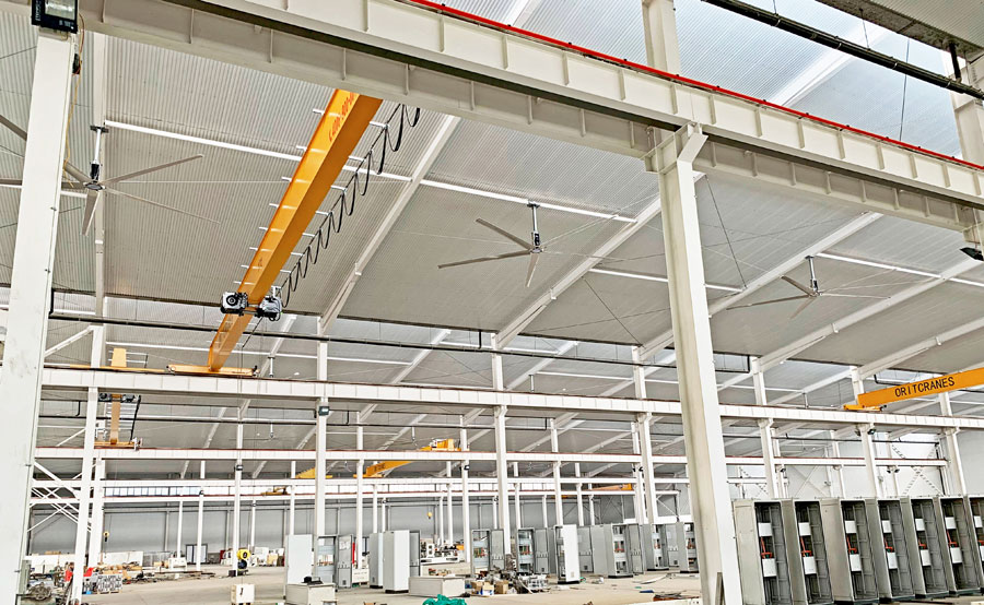 大型工業(yè)風扇焊接